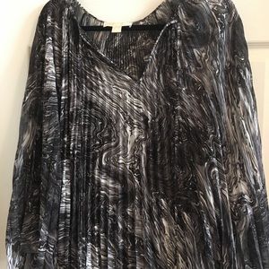 Michael Kors all over pleated swing top